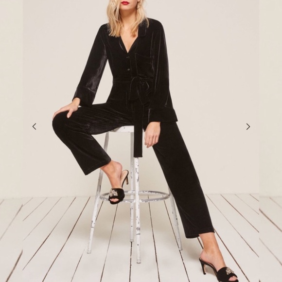 NWOT Reformation silk/rayon blend Black Velvet Jumpsuit - Picture 2 of 9